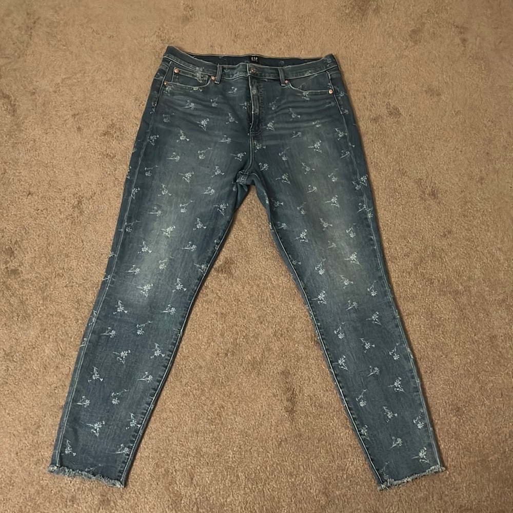 Gap Jeans